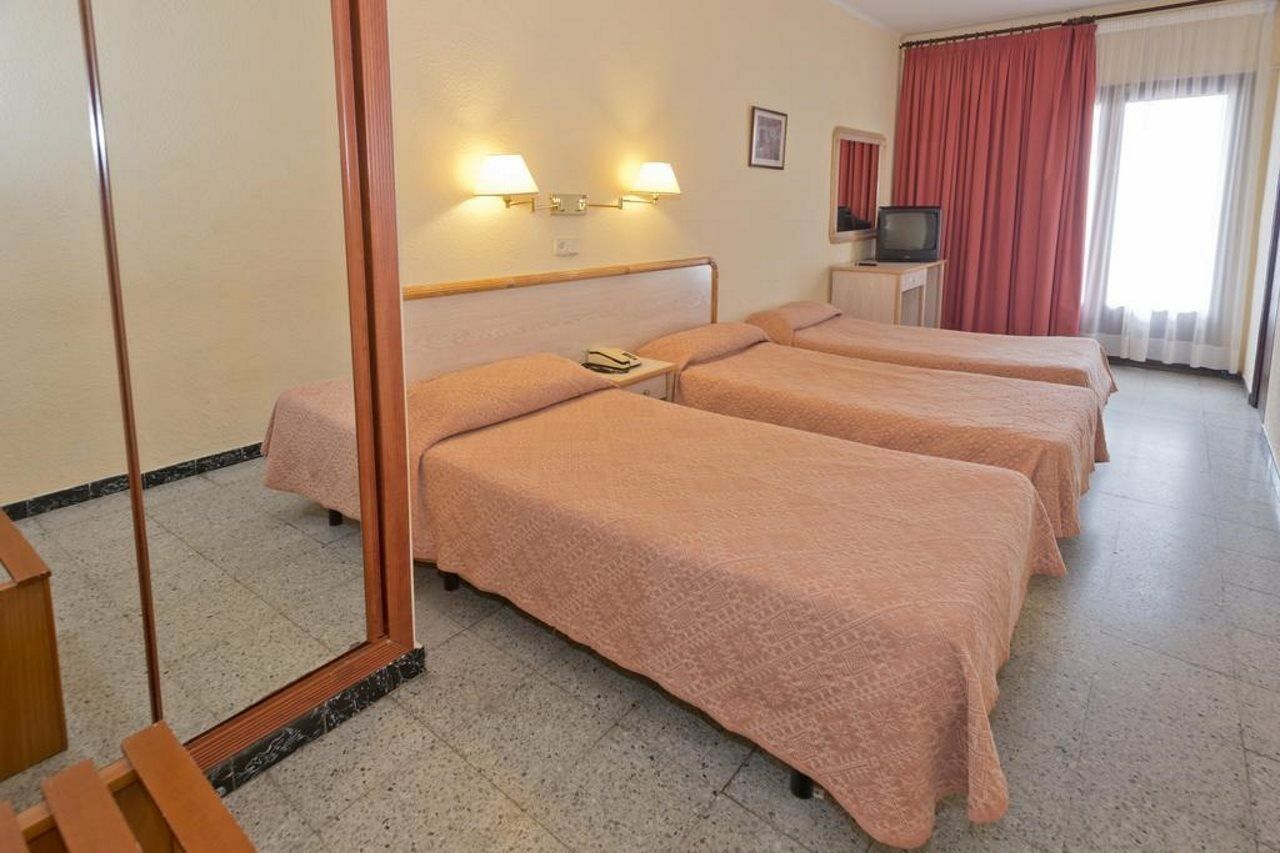 Hotel Vila Calella Dış mekan fotoğraf
